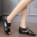 Showy Orthopädische Sandalen