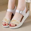 Thalia Orthopädische Sandalen