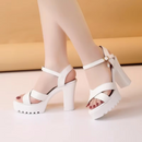 Evelyn Orthopädische Sandalen