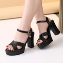 Evelyn Orthopädische Sandalen
