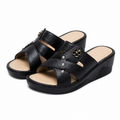 Liora Orthopädische Sandalen